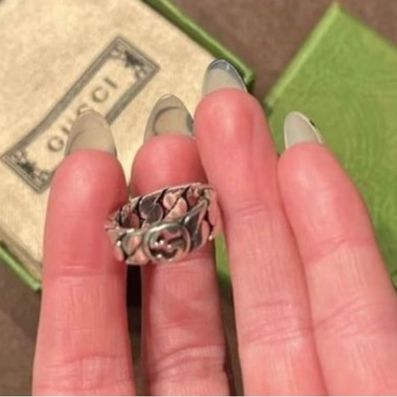 Brand new Gucci ring - Picture 5 of 6